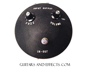 airline amp in case guitar